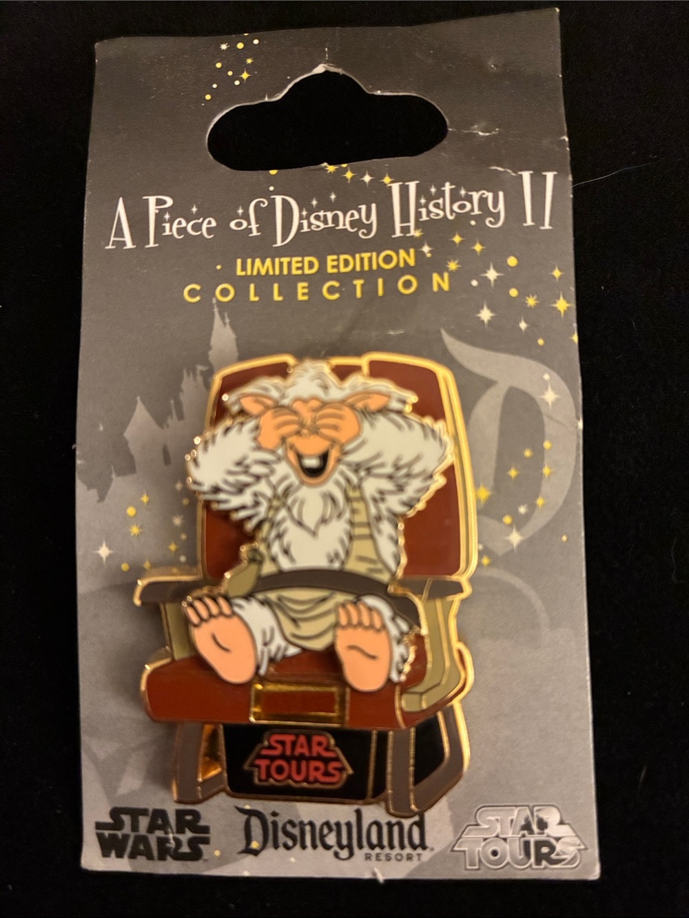 Star Wars-Disneyland Limited Edition Pin. Piece of History ll set.